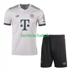 Maillot Bayern Munich Octoberfest 2025-2026 Domicile Enfant MC