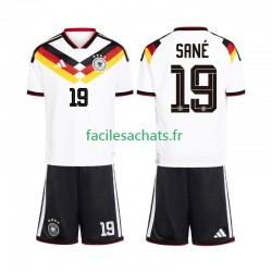 Maillot Allemagne Leroy Sane 19 Domicile Coupe du Monde 2026 Enfant MC Maillot Allemagne Leroy Sane 19 Domicile Coupe du Monde 2026 Enfant MC