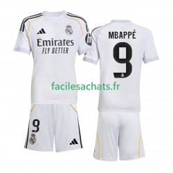 Maillot Real Madrid Kylian Mbappe 9 2025-2026 Domicile Enfant MC Maillot Real Madrid Kylian Mbappe 9 2025-2026 Domicile Enfant MC