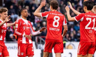 FC Bayern Munich 5-0 FC St. Pauli (Extérieur)