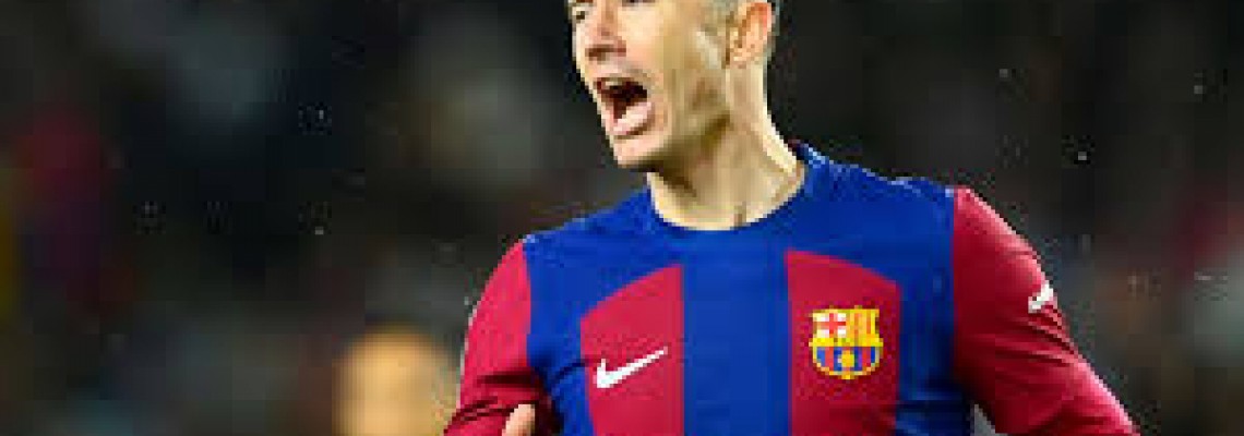 Lewandowski continuera à jouer aux côtés de Barcelone